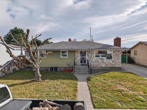 1536 W Ella St, Pasco, WA, 99301-3402 | Card Image
