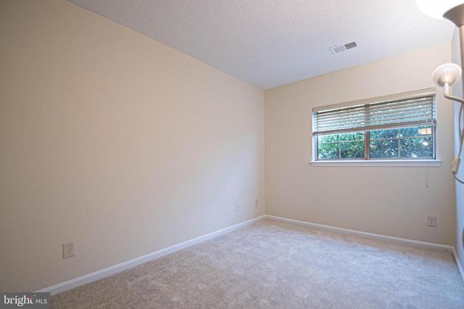 APT-101 - 12009 Golf Ridge Ct, Condo with 3 bedrooms, 2 bathrooms and null parking in FAIRFAX VA | Image 22