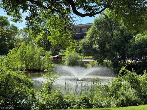 309-10511 Cedar Lake Road, Minnetonka, MN, 55305 | Card Image