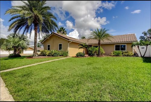 4831 Blue Jay Cir, PALM HARBOR, FL, 34683-1102 | Card Image