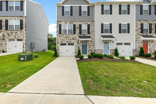 3421 Conifer Cir, Huber Heights, OH, 45424-8731 | Card Image
