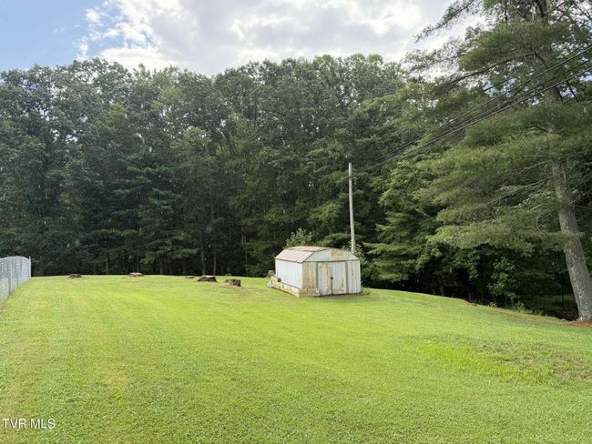 2818 Dungannon Rd, House other with 3 bedrooms, 2 bathrooms and null parking in Coeburn VA | Image 10