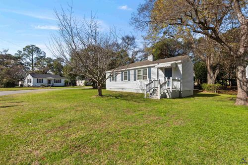 208 Southview Ave, Warner Robins, GA, 31088-4624 | Card Image