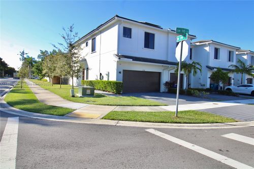 na-23380 Sw 110th Ct, Homestead, FL, 33032-6302 | Card Image