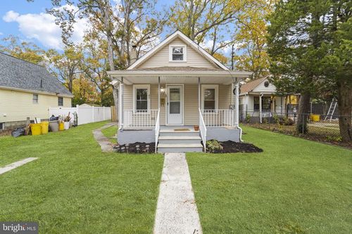 85 E 9th Ave, PINE HILL, NJ, 08021-6351 | Card Image