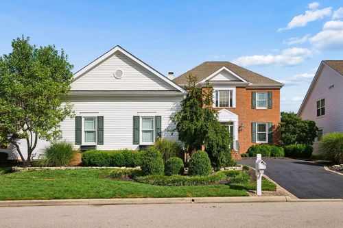 5835 Lake Forest Way, Westerville, OH, 43082-8188 | Card Image