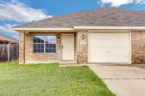 unit-a-319 Cedar Ridge Dr, Nolanville, TX, 76559-4689 | Card Image