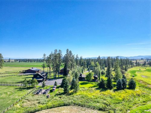 1212 Spring Prairie Ranch Rd, Whitefish, MT, 59937-8853 | Card Image