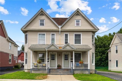 11-11-13 Dennison Ave, Whitesboro, NY, 13492-1207 | Card Image
