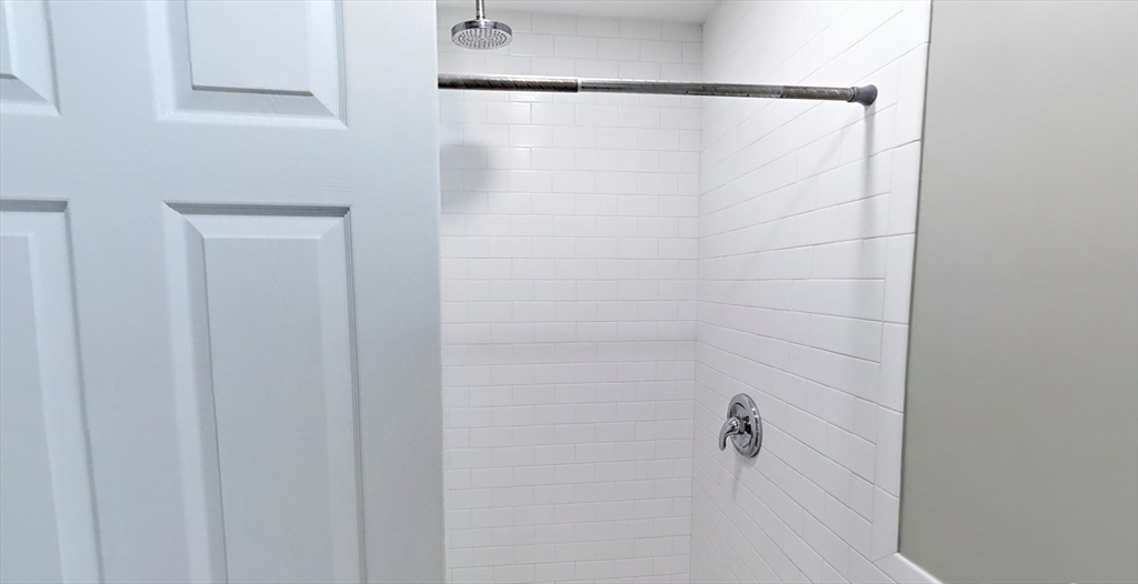 Residential Lease in Boston 5