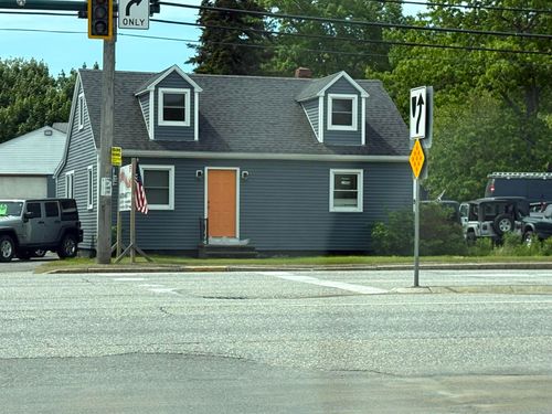 336 Us Route 1, Scarborough, ME, 04074-9774 | Card Image
