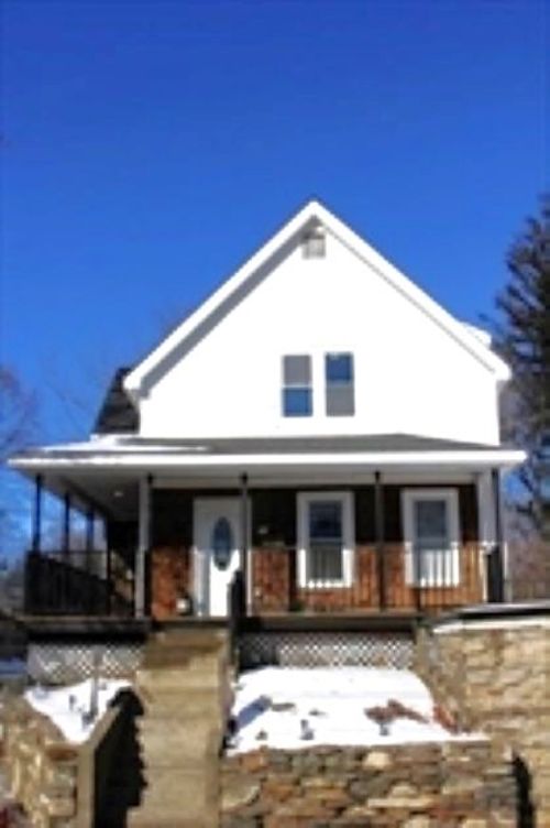 61 Lincoln St, Marlborough, MA, 01752-2370 | Card Image