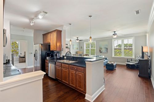 301-2000 Belle Isle Ave, Mount Pleasant, SC, 29464-8310 | Card Image