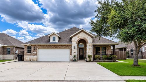 8310 Lake Tahoe Dr, Nederland, TX, 77627-5657 | Card Image