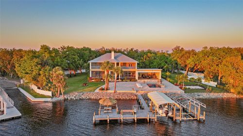 8635 Sw Riverside Dr, ARCADIA, FL, 34269-7130 | Card Image