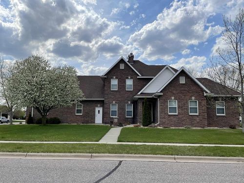 225 Mulberry St, SAUK CITY, WI, 53583-1067 | Card Image