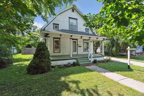 710 Georgia St, Williamston, MI, 48895-1612 | Card Image