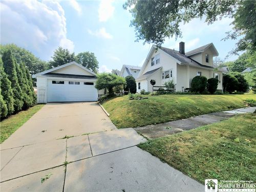 401 Charles St, Jamestown, NY, 14701-7807 | Card Image