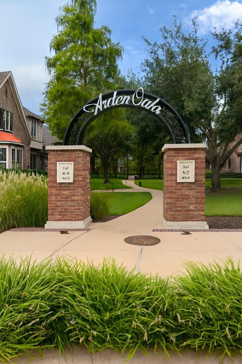 907 Arden Oaks Dr, Sugar Land, TX, 77479-6760 | Card Image