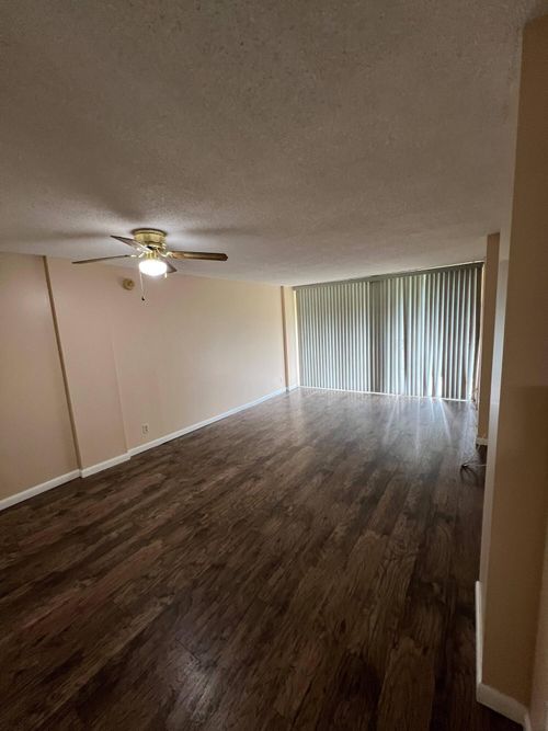 1d-105 Royal Park Drive, Oakland Park, FL, 33309 | Card Image