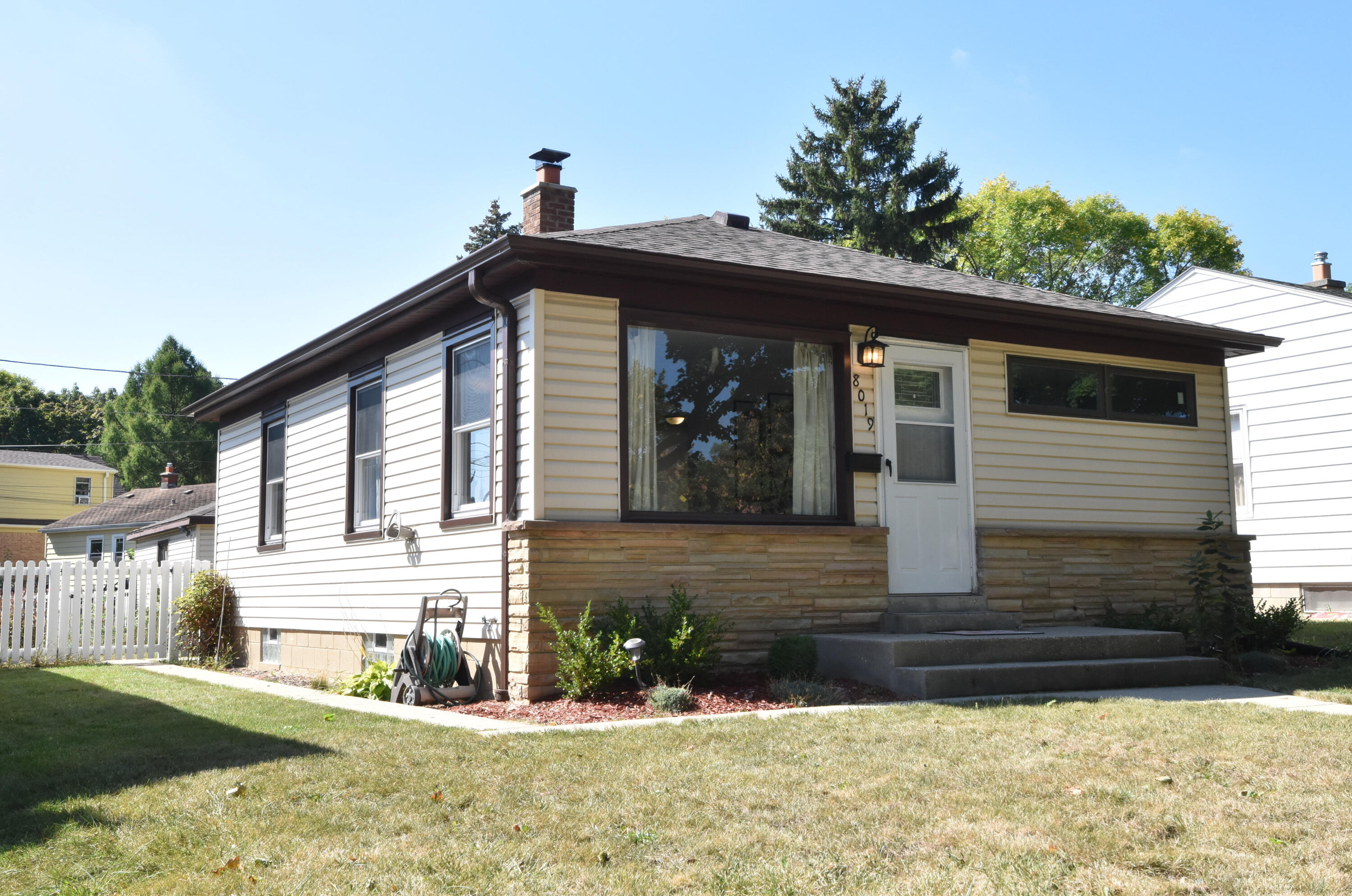 Lisbon Ave, Milwaukee, WI 53222