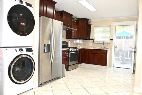 11941 Faye Ave, Garden Grove, CA, 92840-2012 | Card Image