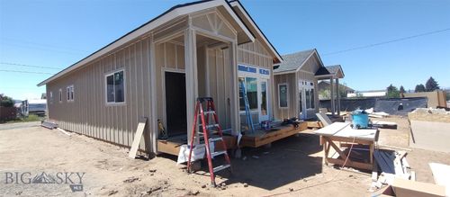 2802 Pine St, Butte, MT, 59701-5101 | Card Image