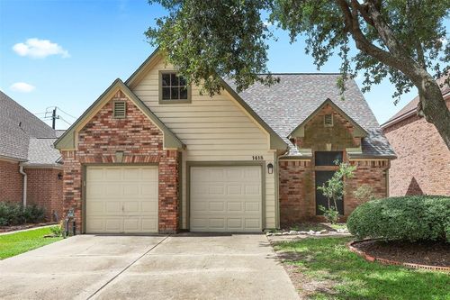 1418 Garden Park Dr, Deer Park, TX, 77536-3667 | Card Image