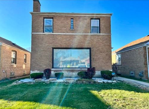 10346 S King Dr, Chicago, IL, 60628-2802 | Card Image