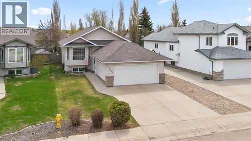 3205 66 Ave, Lloydminster, AB, T9V3H9 | Card Image