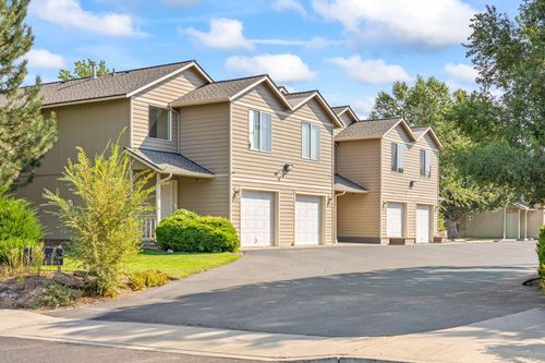 1444 Sw 16th St, Redmond, OR, 97756-2927 | Card Image