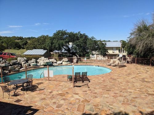 407 Green Leaf, Horseshoe Bay, TX, 78657-6304 | Card Image
