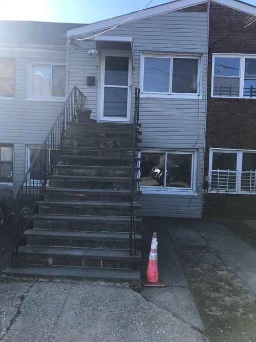 15-05 Beach 11th St, Far Rockaway, NY, 11691-3816 | Card Image