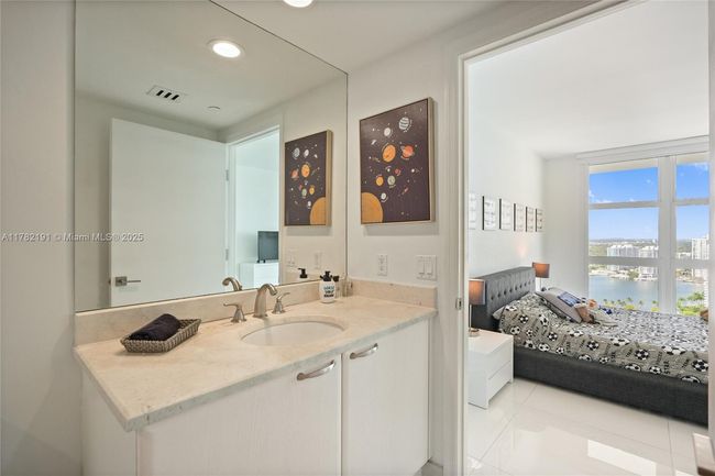 UNIT-2807 - 3301 Ne 183 Rd St, Condo with 3 bedrooms, 4 bathrooms and null parking in Aventura FL | Image 40
