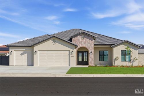 16612 Pinecrest Ct, Bakersfield, CA, 93314-8256 | Card Image