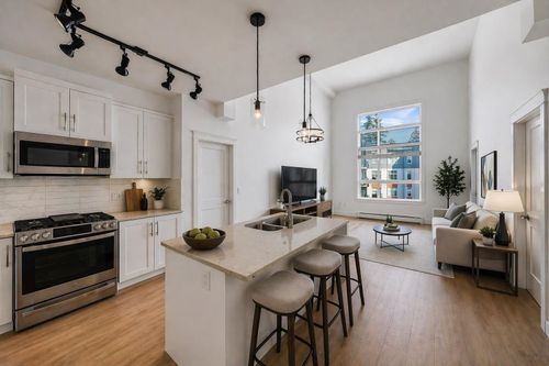 509-11077 Ravine Rd, Surrey, BC, V3T0R7 | Card Image