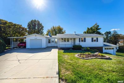 2339 W 45 Th Street, House other with 3 bedrooms, 2 bathrooms and null parking in Davenport IA | Image 1