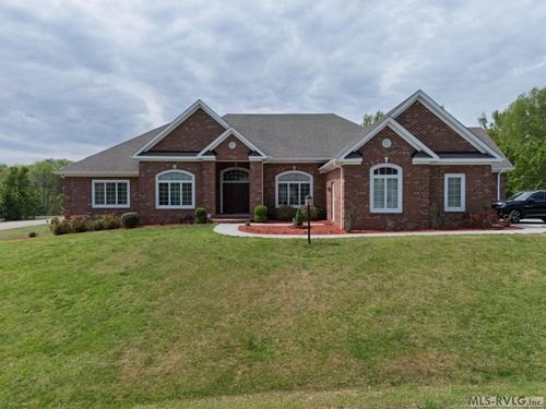 207 Apple St, South Hill, VA, 23970-1230 | Card Image