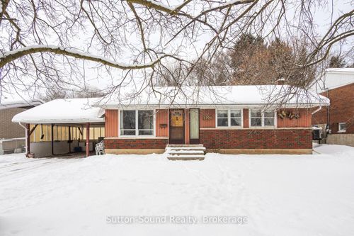 2220 5th Ave W, Owen Sound, ON, N4K5C6 | Card Image