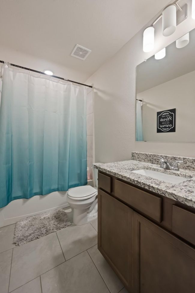 2040 Muscadine Trl, House other with 3 bedrooms, 2 bathrooms and 2 parking in Brenham TX | Image 28
