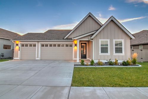 2817 Avrio Ave, Richland, WA, 99354 | Card Image