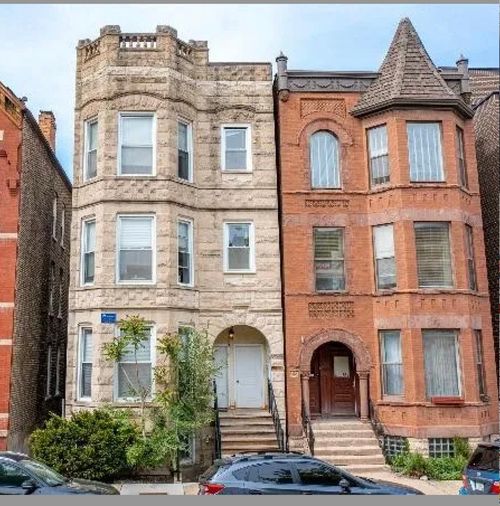 apt-3f-1406 W Superior St, Chicago, IL, 60642-5279 | Card Image