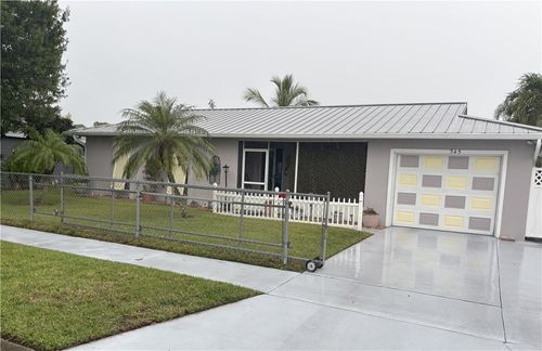 545 22nd Ct, VERO BEACH, FL, 32962-1337 | Card Image