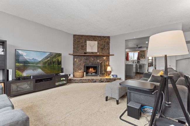 A - 8951 Craven Place, Home with 4 bedrooms, 2 bathrooms and 4 parking in Chilliwack BC | Image 10