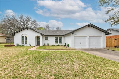 13313 Effingham St, Austin, TX, 78729-2822 | Card Image