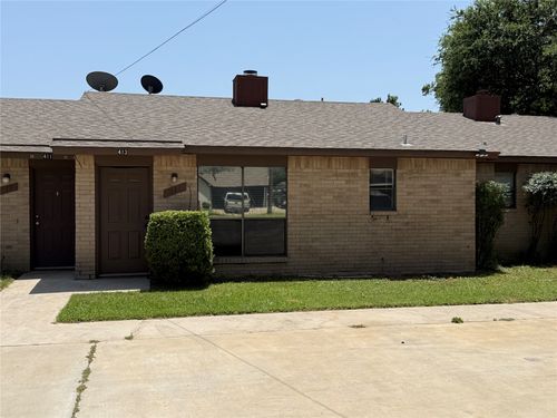 409 W 3rd St, Kennedale, TX, 76060-2205 | Card Image