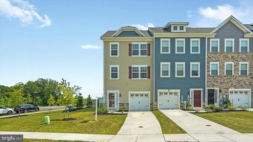 5085 Silver Lane Rd, Essex, MD, 21221 | Card Image