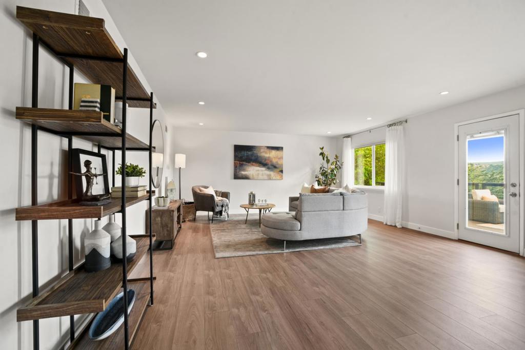 Residential in Belmont 5