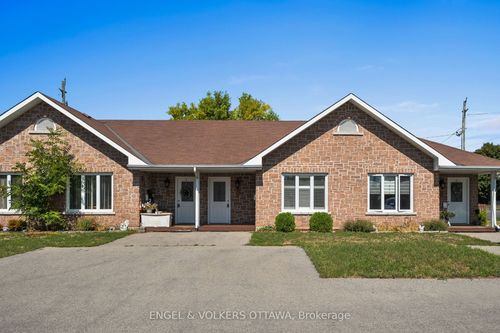 e-50 5th St E, South Dundas, ON, K0C1X0 | Card Image