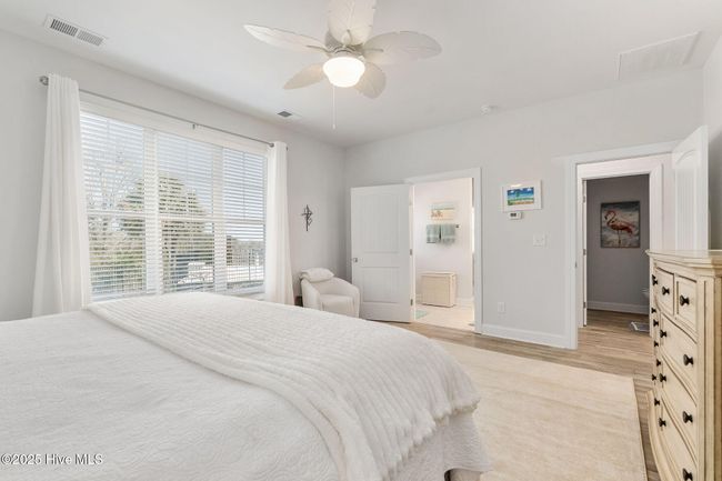 111 Magens Ct E, House other with 4 bedrooms, 4 bathrooms and 2 parking in Cedar Point NC | Image 17